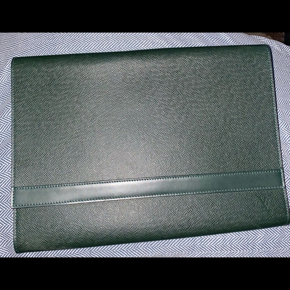 Authentic clutch bag purse green vintage